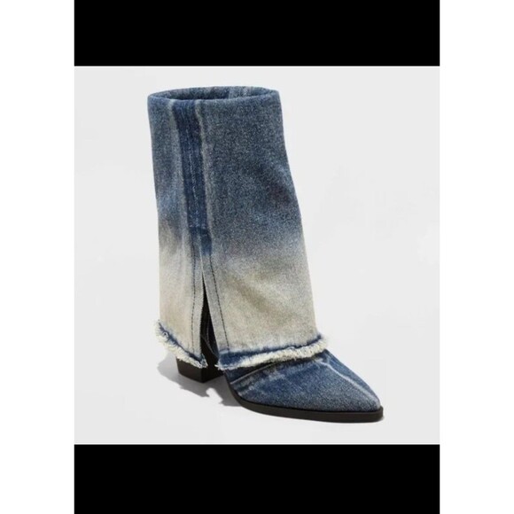 NWT Wild Fable Calista Denim Foldover Booties.  Size 6. - Picture 4 of 5